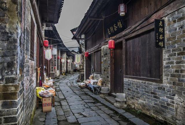 杭州银行发布股东权益变动提示 市财政局履行国有金融资本出资人职责 财政间接控制股份比例提升至18.74%
